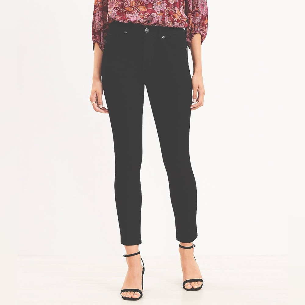 LOFT The Skinny Size 27/4 Black 5 Pocket Cotton/Spandex Frayed Hem Jeans